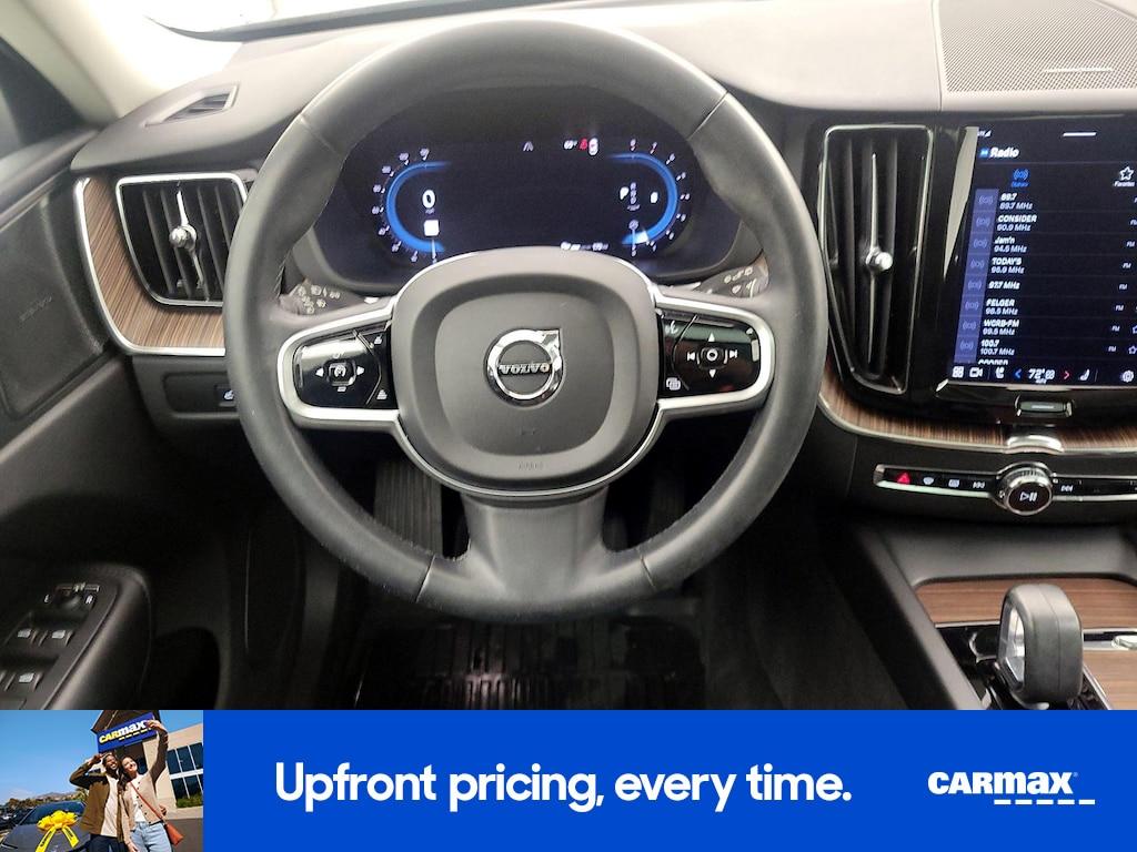 used 2023 Volvo XC60 car, priced at $30,998