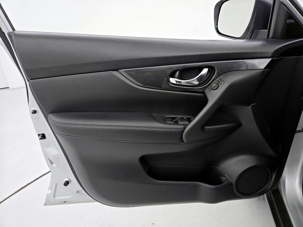 used 2018 Nissan Rogue car, priced at $13,998