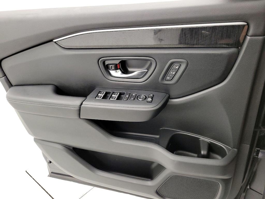 used 2023 Honda Pilot car, priced at $38,998