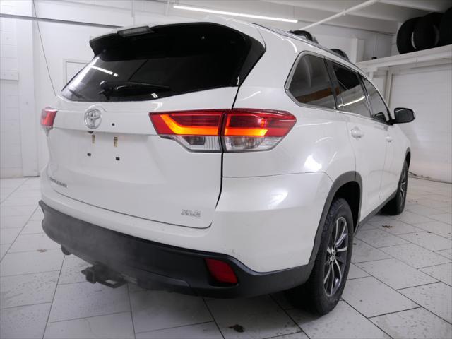 used 2019 Toyota Highlander car, priced at $27,425