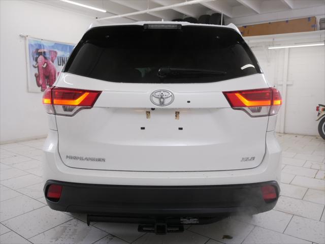 used 2019 Toyota Highlander car, priced at $27,425