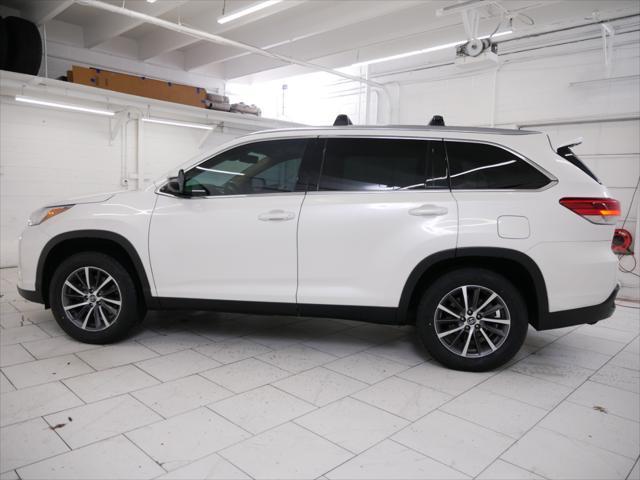 used 2019 Toyota Highlander car, priced at $27,425