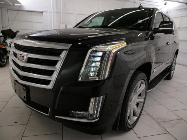 used 2020 Cadillac Escalade car, priced at $33,988