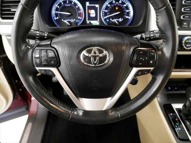 used 2019 Toyota Highlander car, priced at $26,850