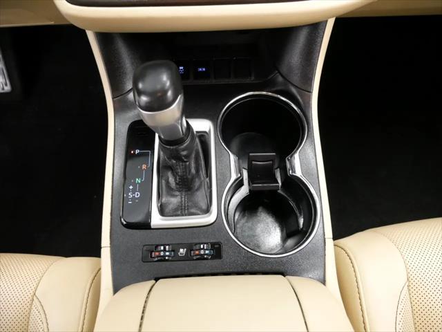 used 2019 Toyota Highlander car, priced at $26,850