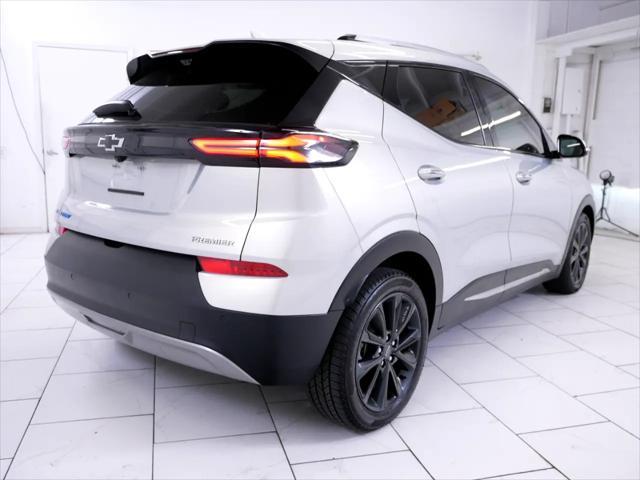 used 2022 Chevrolet Bolt EUV car, priced at $18,988