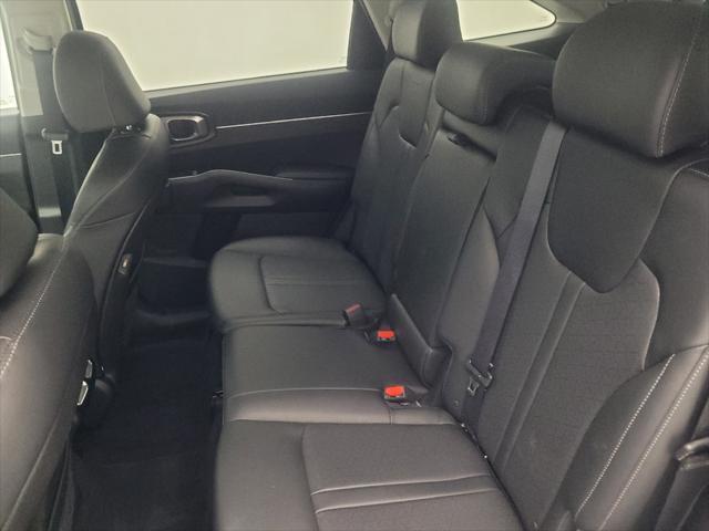 used 2023 Kia Sorento car, priced at $30,995