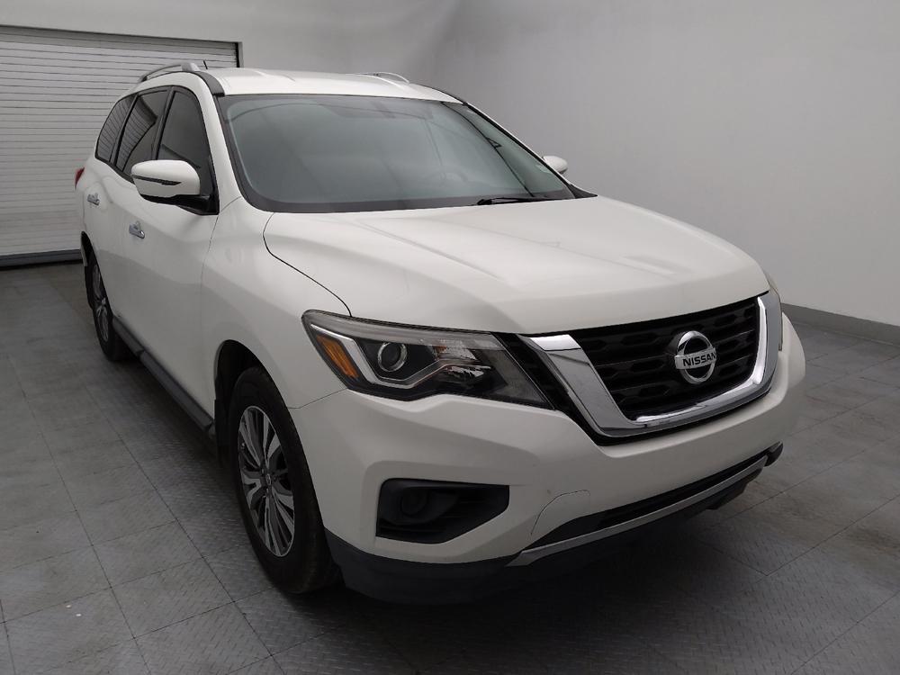 used 2017 Nissan Pathfinder car, priced at $13,795