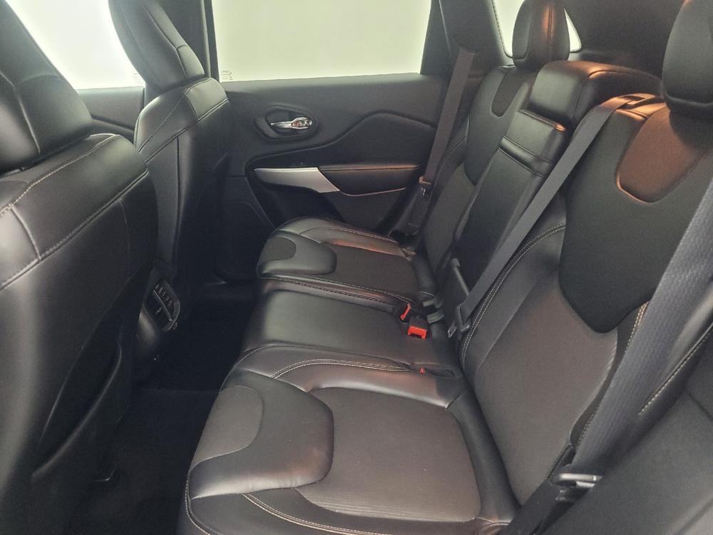 used 2018 Jeep Cherokee car, priced at $17,595