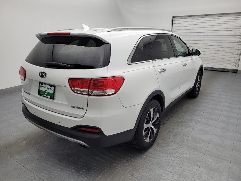 used 2016 Kia Sorento car, priced at $15,895