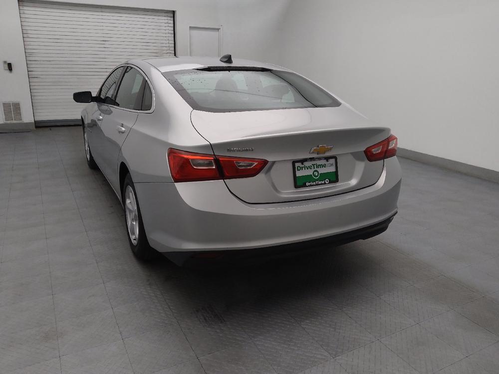 used 2018 Chevrolet Malibu car, priced at $14,095