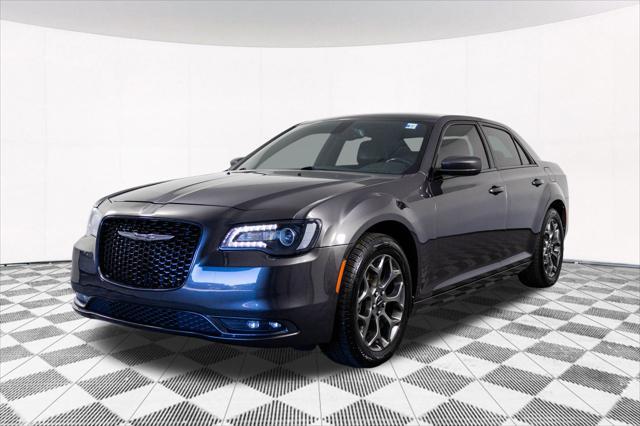 used 2015 Chrysler 300 car