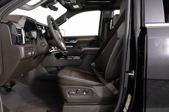 new 2025 GMC Sierra 1500 car, priced at $69,355