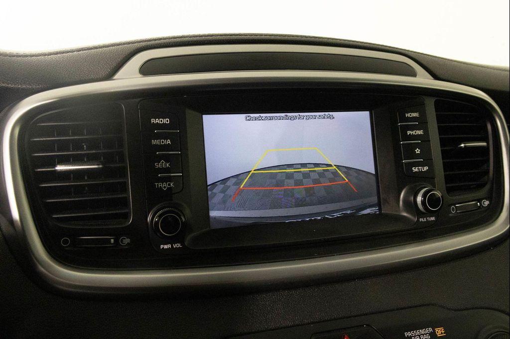 used 2019 Kia Sorento car, priced at $13,477