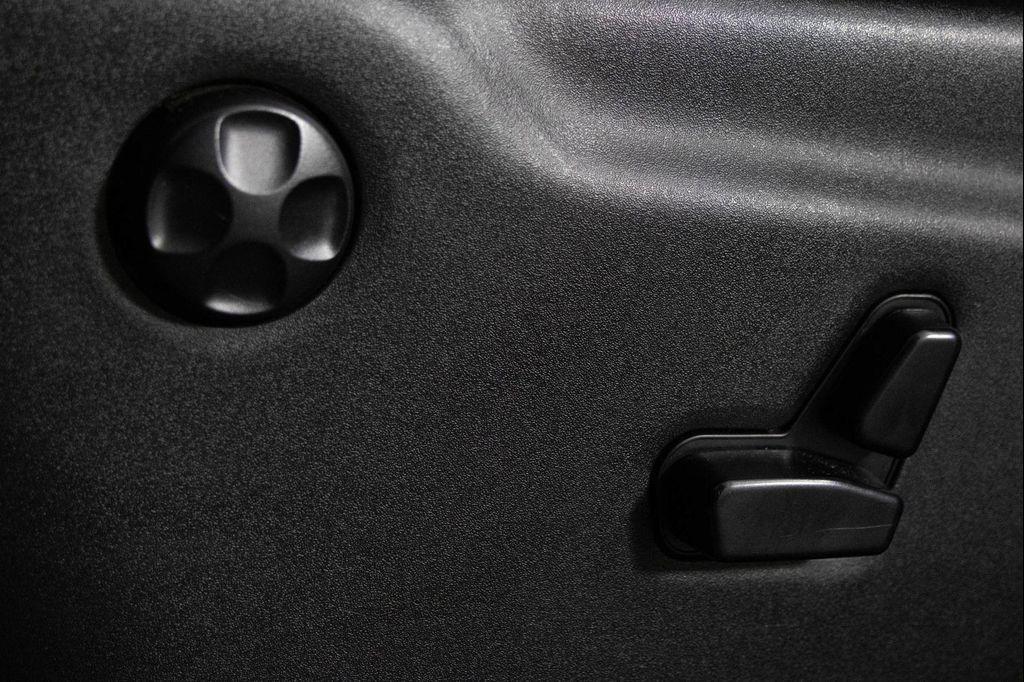 used 2020 Jeep Grand Cherokee car, priced at $25,277