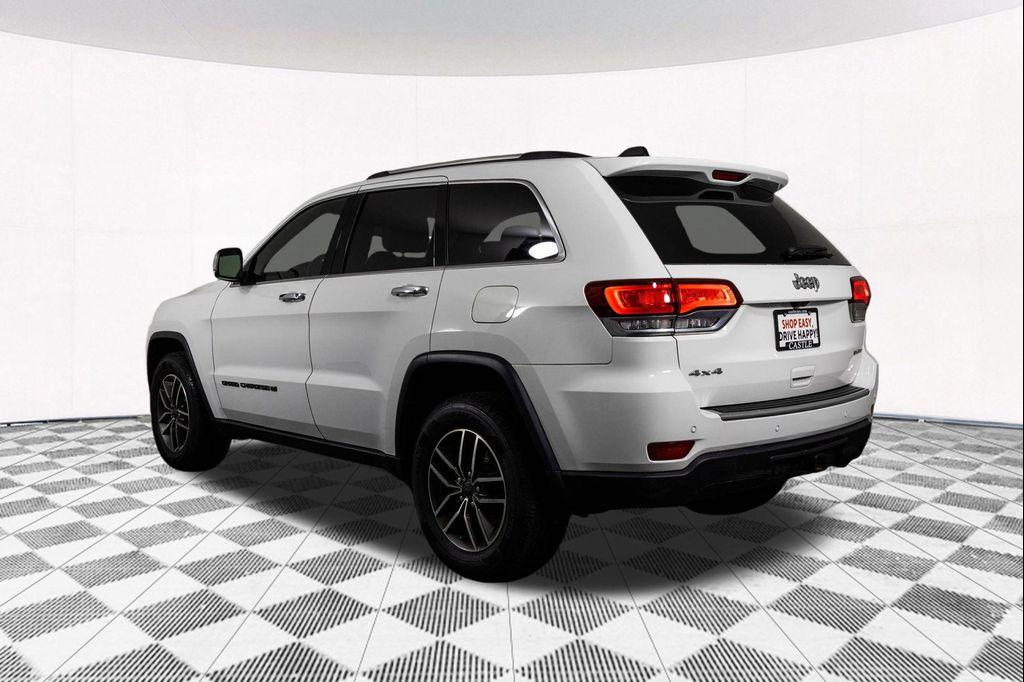 used 2022 Jeep Grand Cherokee car, priced at $28,777