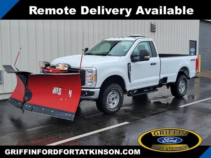 new 2024 Ford F-250 car, priced at $66,295