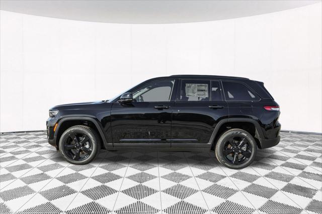 new 2025 Jeep Grand Cherokee car, priced at $46,767