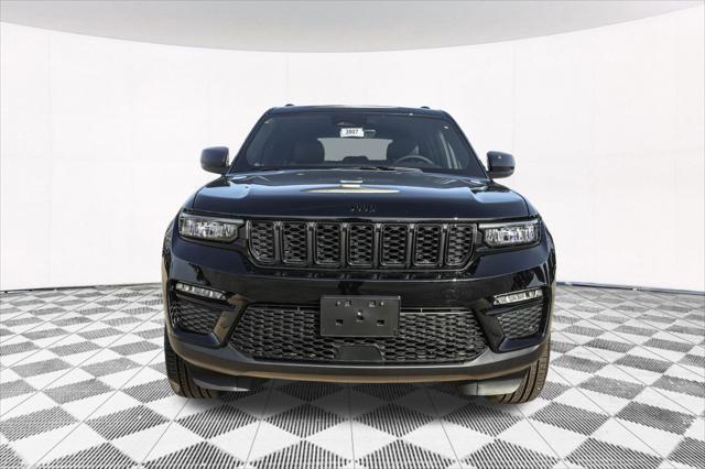 new 2025 Jeep Grand Cherokee car, priced at $46,767