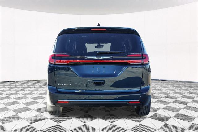 new 2025 Chrysler Pacifica car, priced at $39,822