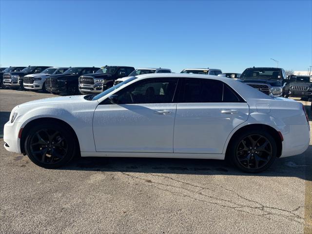 used 2023 Chrysler 300 car, priced at $30,977