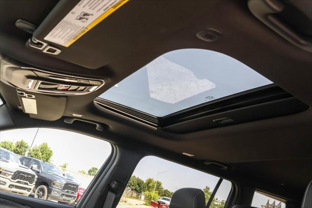 new 2025 Jeep Grand Cherokee L car, priced at $39,717