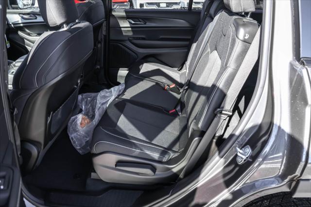 new 2025 Jeep Grand Cherokee L car, priced at $40,430