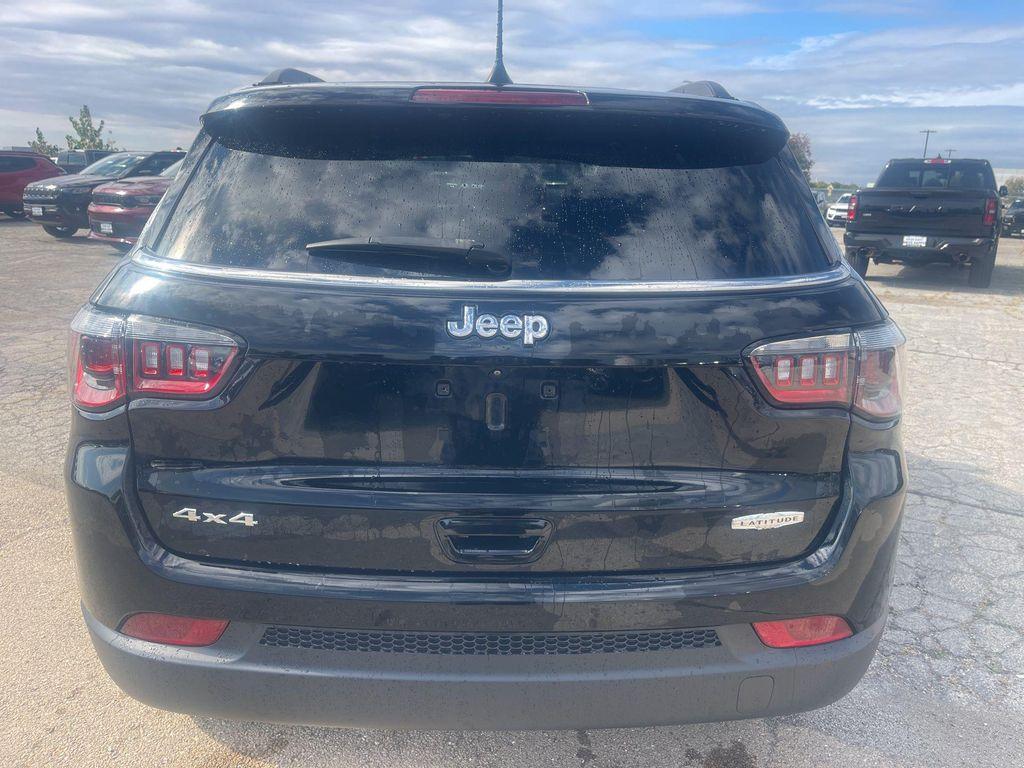 used 2022 Jeep Compass car, priced at $20,977