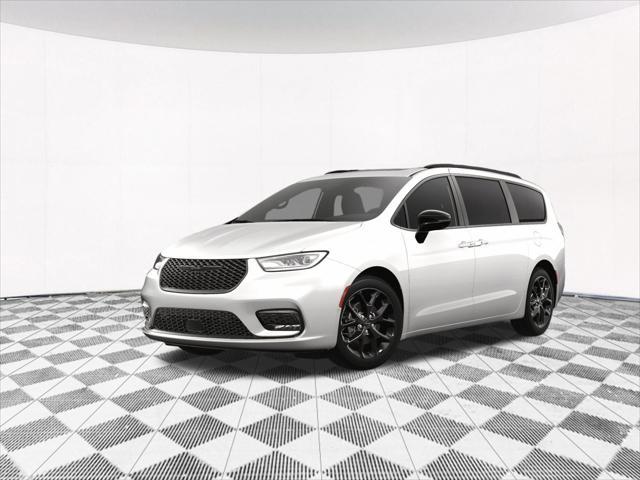 new 2024 Chrysler Pacifica car, priced at $39,117