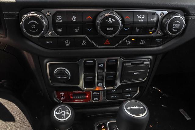 new 2025 Jeep Gladiator car, priced at $53,475