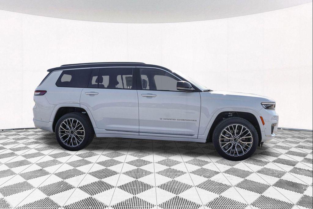 new 2025 Jeep Grand Cherokee L car, priced at $57,020