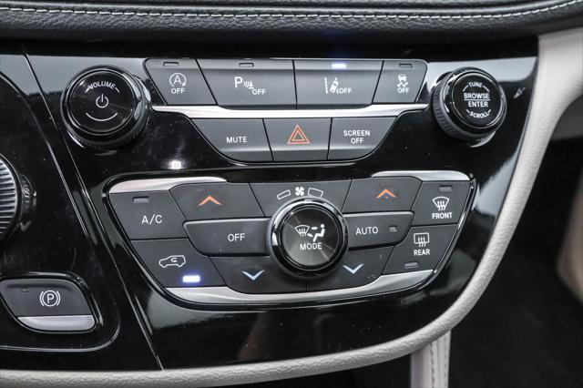 used 2023 Chrysler Pacifica car, priced at $28,977