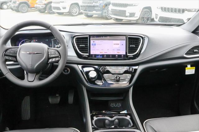 new 2025 Chrysler Pacifica Hybrid car, priced at $42,890