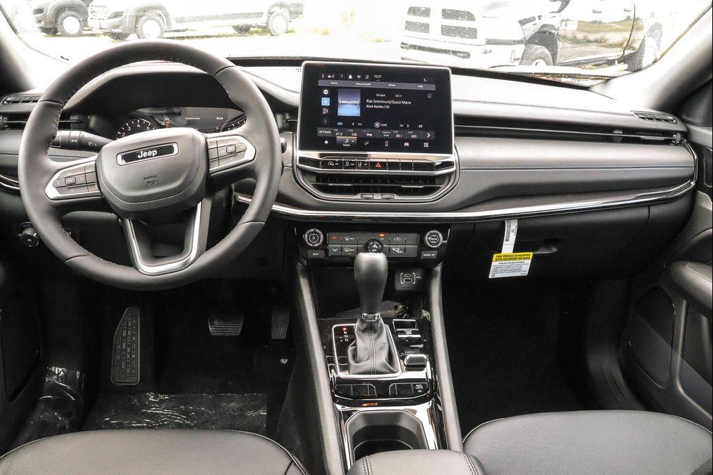 new 2025 Jeep Compass car, priced at $29,474