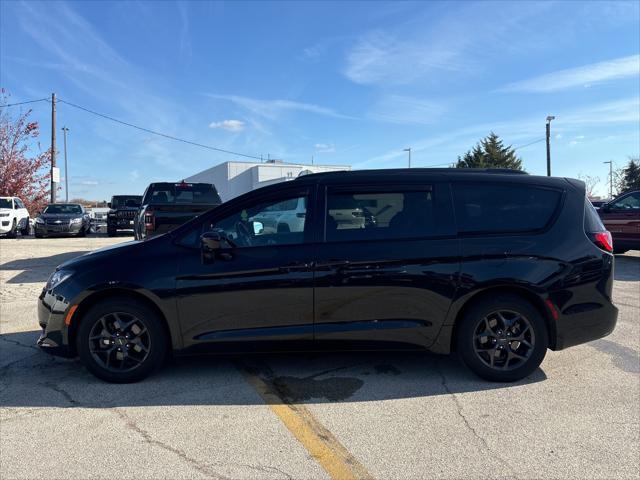 used 2019 Chrysler Pacifica car, priced at $25,977