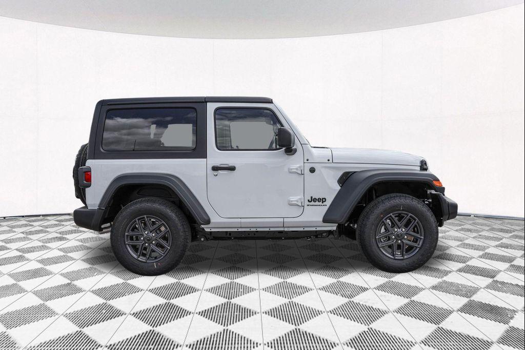 new 2025 Jeep Wrangler car, priced at $37,456