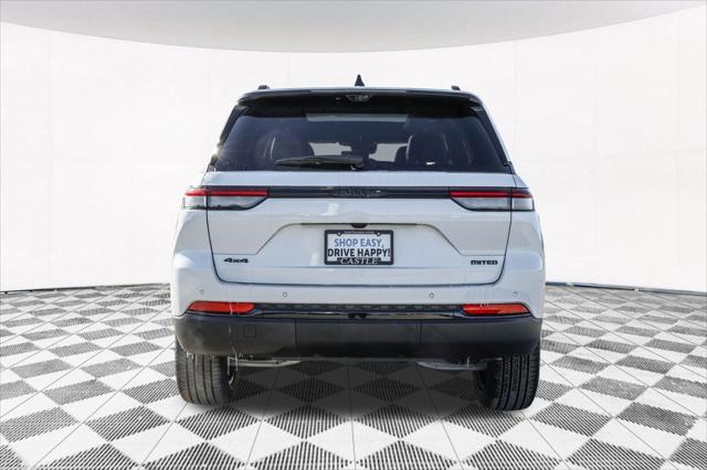 new 2025 Jeep Grand Cherokee car, priced at $49,795