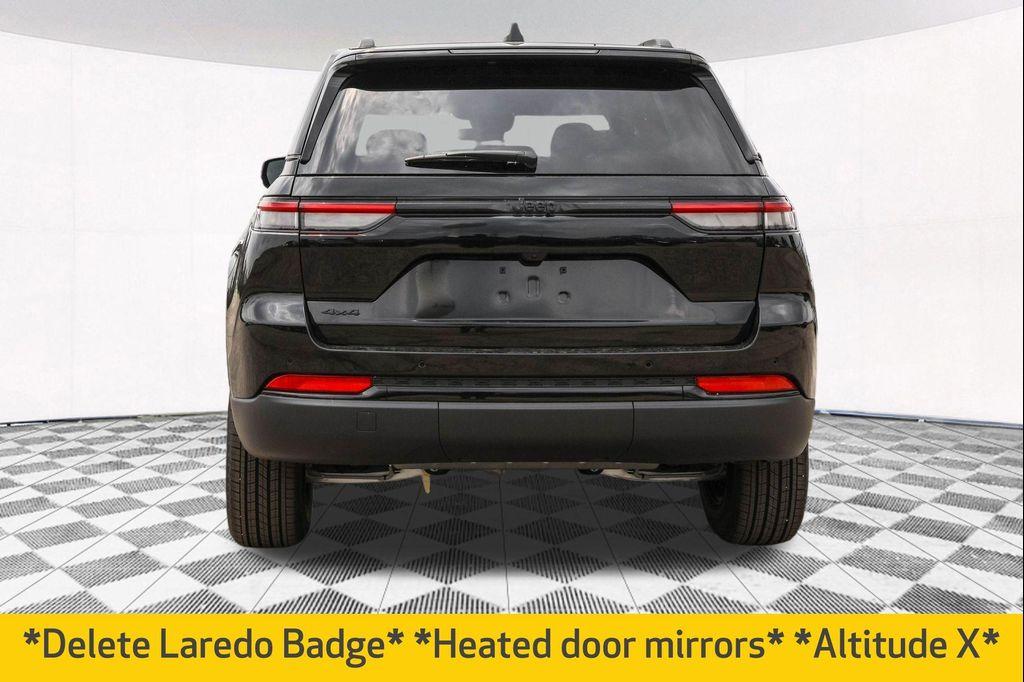 new 2025 Jeep Grand Cherokee car, priced at $38,730