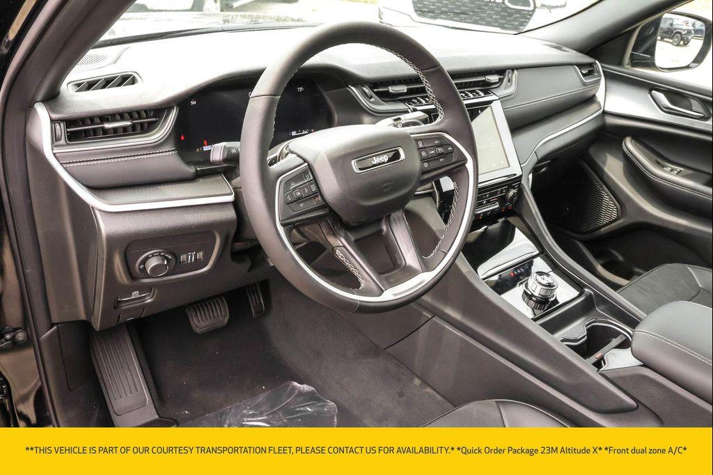new 2025 Jeep Grand Cherokee car, priced at $38,730