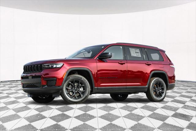 new 2024 Jeep Grand Cherokee L car, priced at $40,824