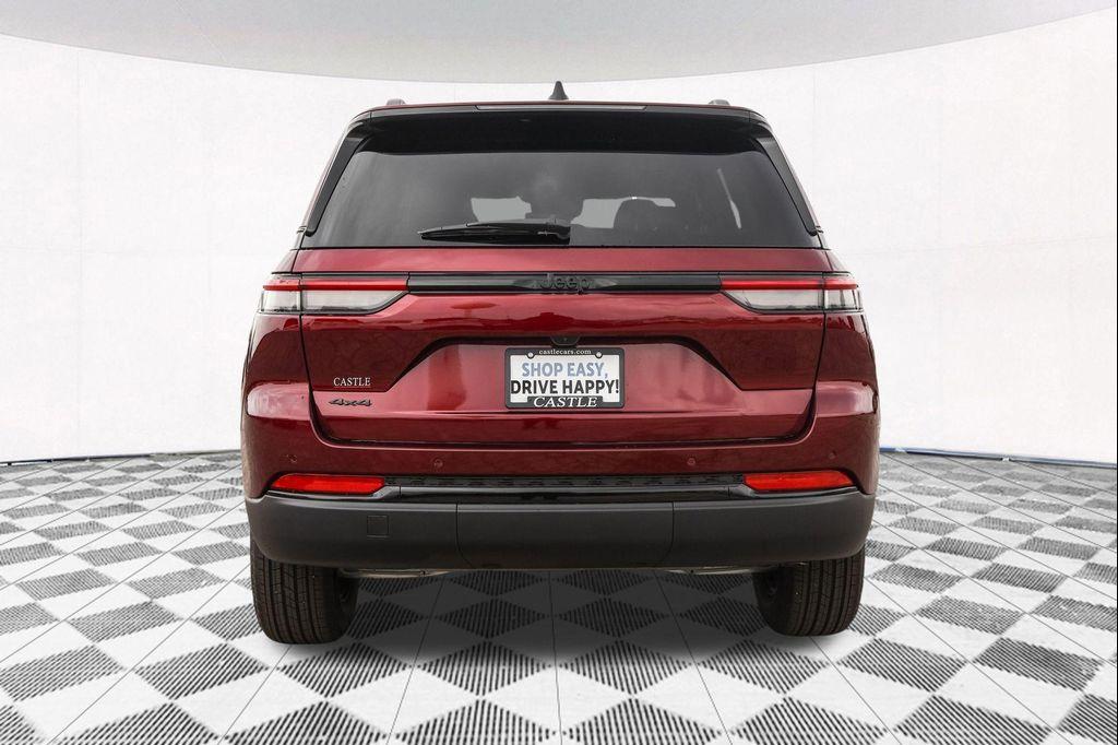new 2025 Jeep Grand Cherokee car, priced at $37,022
