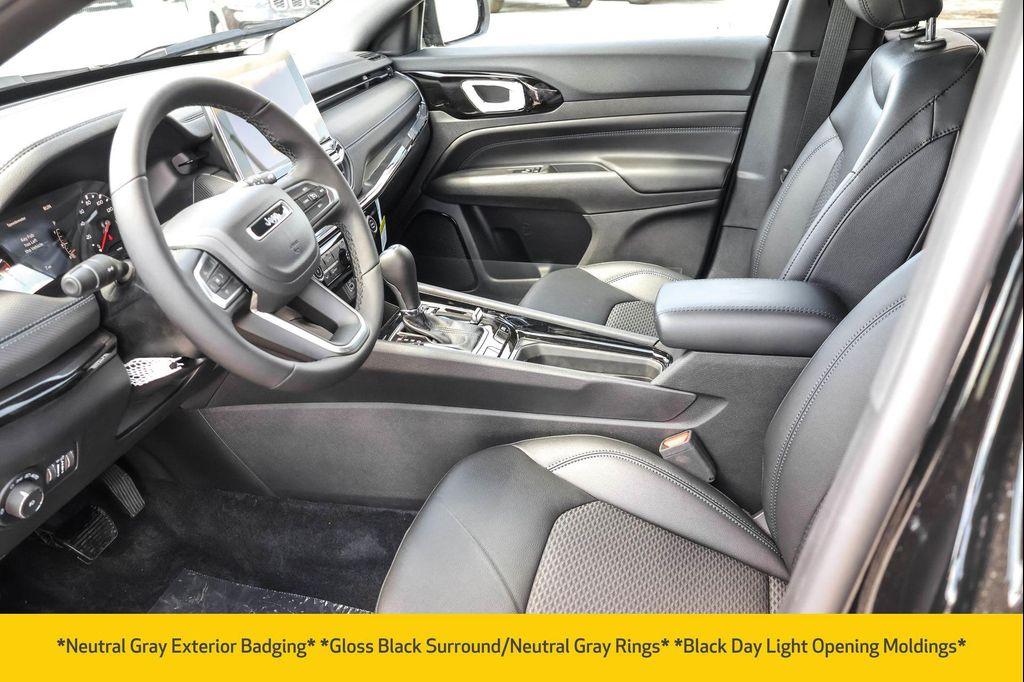 new 2025 Jeep Compass car, priced at $27,958