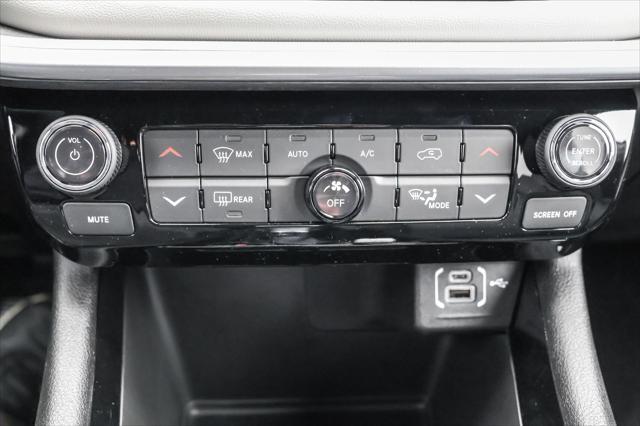 new 2025 Jeep Compass car, priced at $29,977