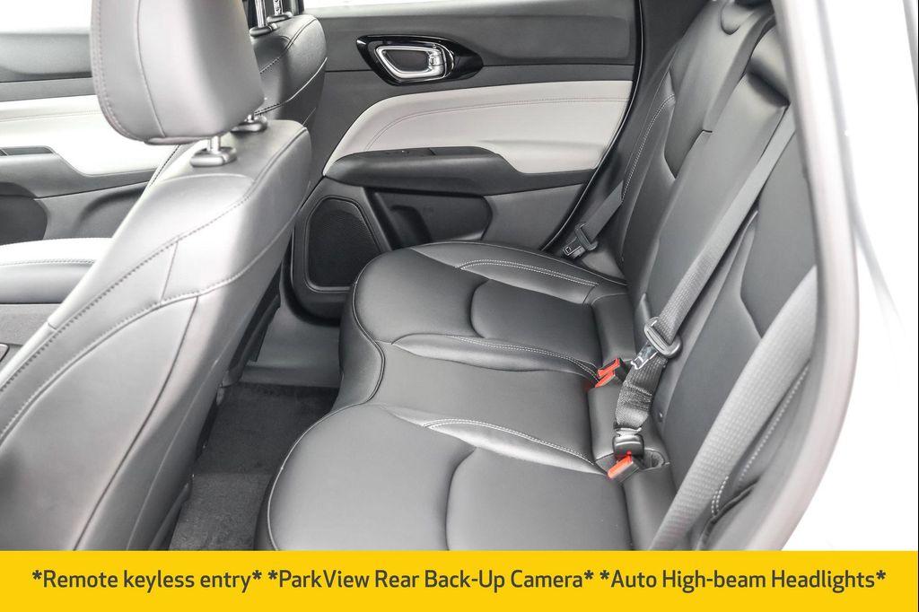 new 2025 Jeep Compass car, priced at $29,977