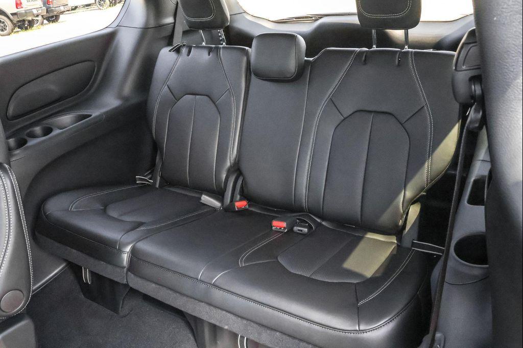 new 2026 Chrysler Pacifica car, priced at $38,288