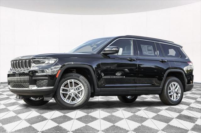 new 2024 Jeep Grand Cherokee L car, priced at $39,235