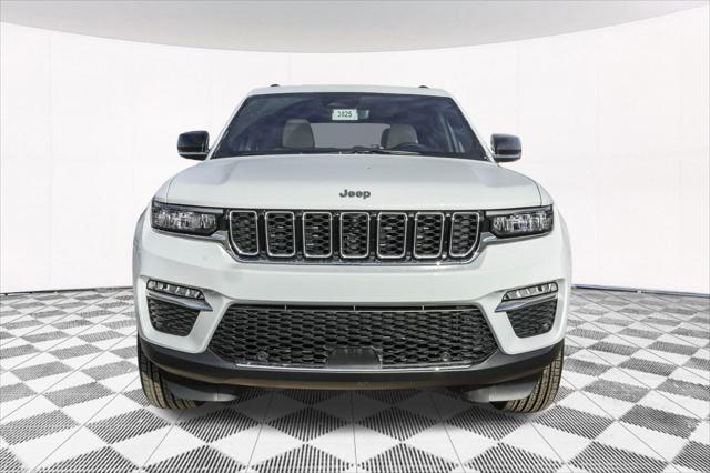 new 2025 Jeep Grand Cherokee car, priced at $46,404