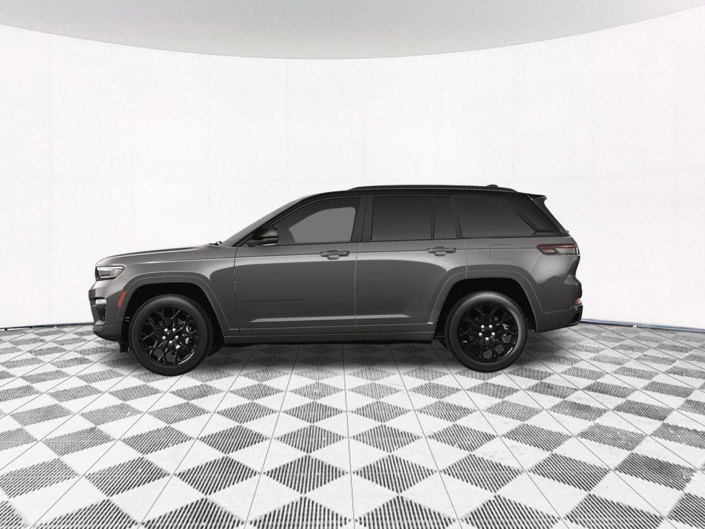 new 2025 Jeep Grand Cherokee car, priced at $55,837