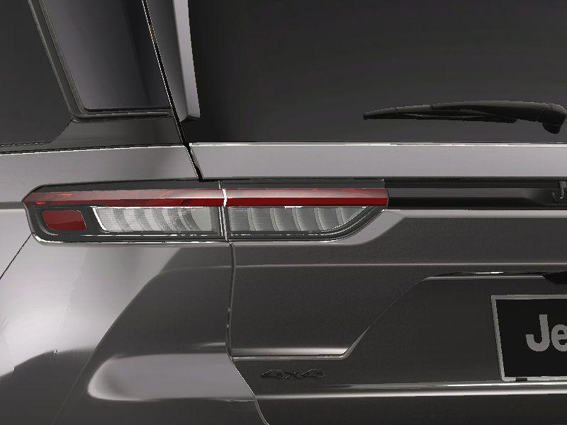 new 2025 Jeep Grand Cherokee car, priced at $55,837