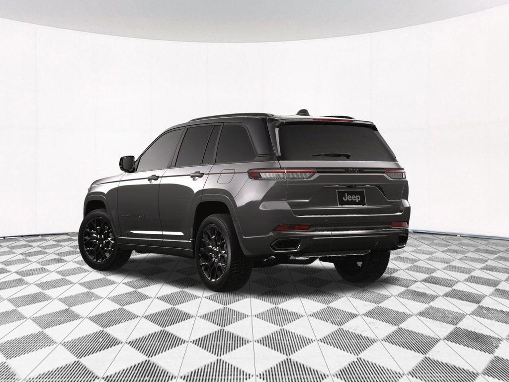 new 2025 Jeep Grand Cherokee car, priced at $55,837